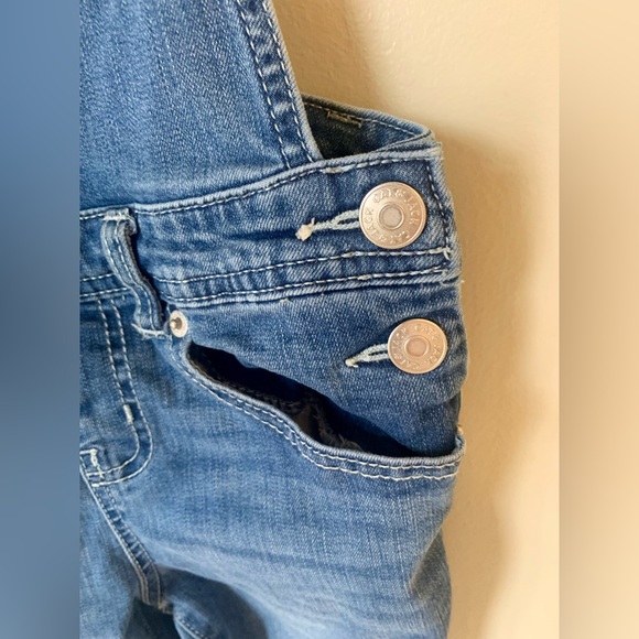 Cat and Jack Girl's S (6/6X) Long Overalls Blue Jean Denim Super Stretch EUC - Picture 5 of 7